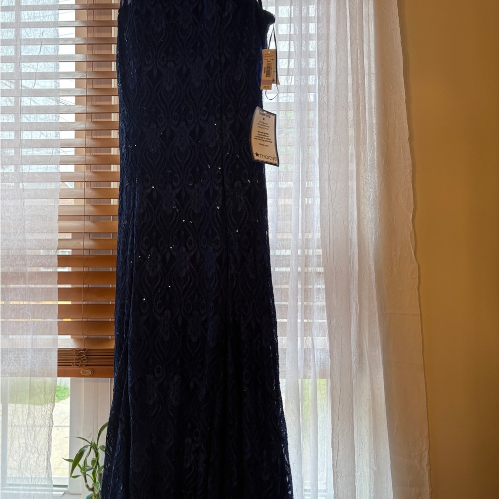 Elegant Royal Blue Lace Gown for Weddings/Proms/Galas NWT